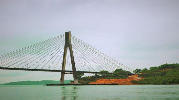 Jembatan Barelang dilihat dari Harris Resort Barelang Batam