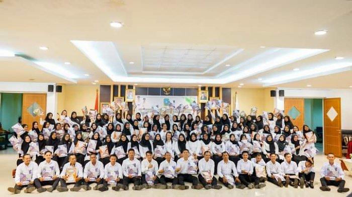 FOTO BERSAMA PKKK - Potret foto bersama PKKK Formasi Kesehatan tahun 2022 Kabupaten Kepulauan Anambas.