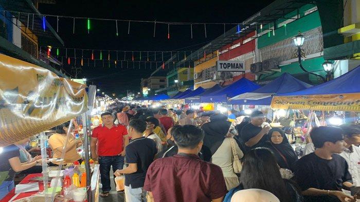 Suasana ivent Tanjungpinang Fest 2024 Kolaborasi Festival Kopi Merdeka di Jalan Merdeka, Tanjungpinang.
