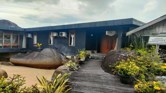 Homestay di kawasan wisata Alif Stone Park Natuna.