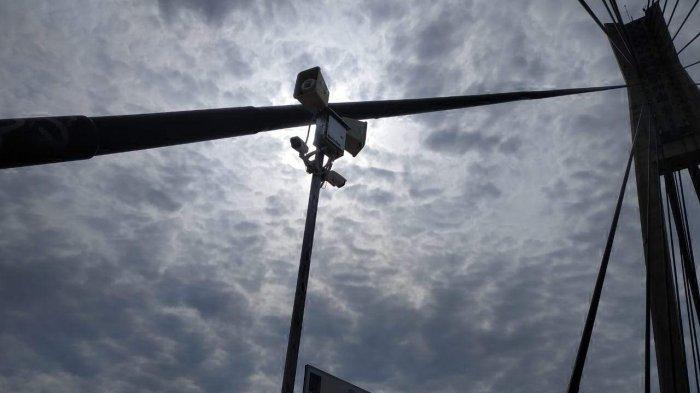 Kamera CCTv di Jembatan 1 Barelang Batam. Foto diambil, Selasa (15/10/2019).