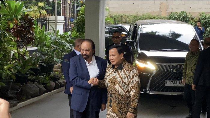 DUKUNGAN - Ketua Umum Partai NasDem, Surya Paloh mendatangi rumah Presiden terpilih RI, Prabowo Subianto di Rumah Kertanegara IV, Kebayoran, Jakarta Selatan pada Kamis (25/42024) sore.