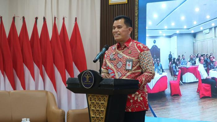 Kepala Kantor Wilayah Kementerian Hukum Kepulauan Riau, Edison Manik