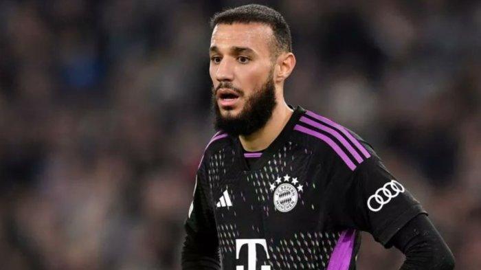 Gelandang Bayern Munchen Noussair Mazraoui jadi target buruan Manchester United