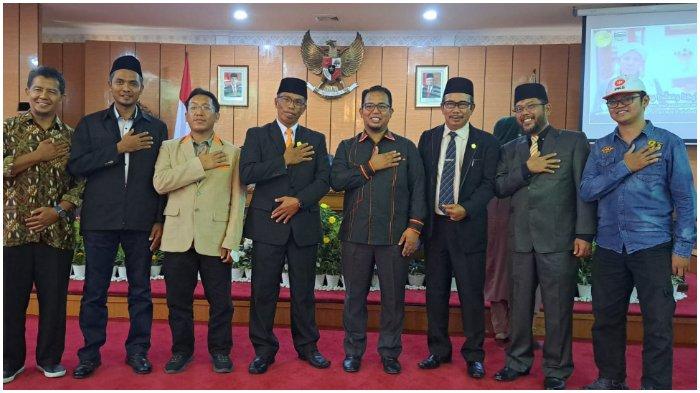 Jajaran DPW PKS Kepri dan DPD PKS Karimun di Pelantikan Hasanuddin sebagai Wakil Ketua I DPRD Karimun