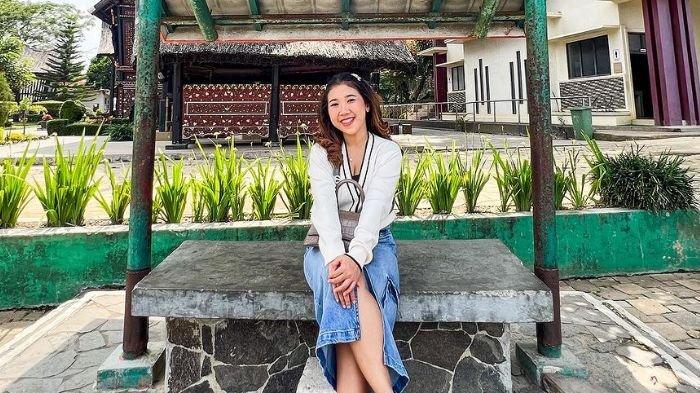 Kiky Saputri ogah transfer uang usai dituduh jadi buzzer dan kena body shaming, Senin (30/10/2023). FOTO: Potret Kiky Saputri, sebagaimana diunggah dalam Instagram kikysaputrii.
