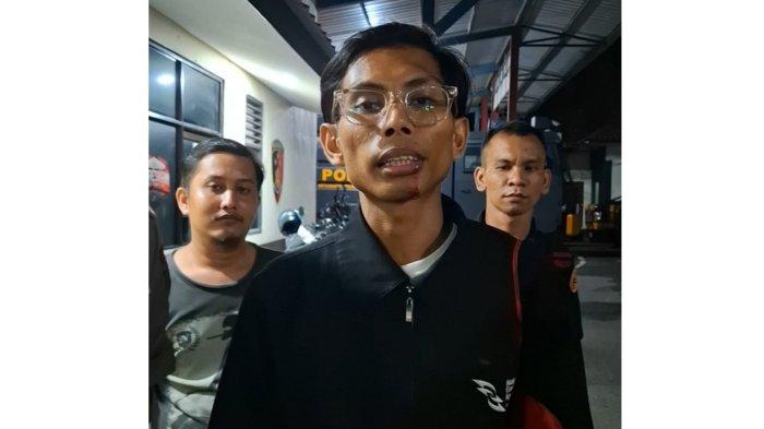 Salah satu driver online yang menjadi korban pelemparan batu, Marwan saat ditemui usai mediasi di Mapolresta Barelang, Kamis (10/7/2025)