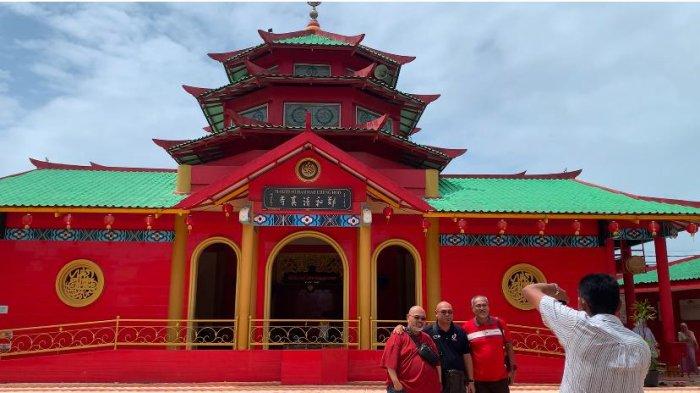 MASJID CHENG HO - Masjid Laksamana Cheng Ho yang berada di kawasan Golden City, Tanjung Buntung, Kecamatan Bengkong, Batam, Provinsi Kepri.