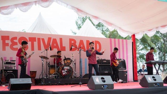 Pemuda Pelajar Unjuk Bakat Kompetisi Band Pada MudaFest.2023.