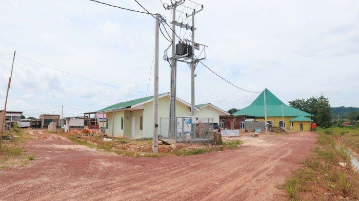 Penyediaan gardu listrik & tempat ibadah di kawasan relokasi Sei Daun Piayu bagi warga Tembesi Tower.