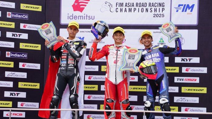 Para pebalap Astra Honda Racing Team (AHRT) menunjukkan semangat juang tinggi dengan tampil kompetitif di semua kelas ARRC Sepang dengan raihan podium dan poin penting dalam mengamankan puncak klasemen