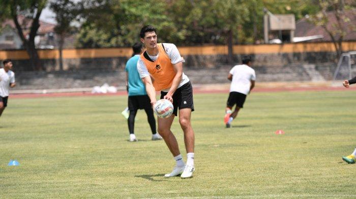Momen Elkan Baggot dalam sesi latihan bersama Timnas Indonesia U23 sebagai persiapan menghadapi Kualifikasi Piala Asia U23 2024.