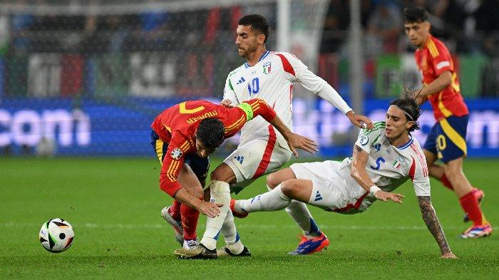 Prediksi skor Kroasia vs Italia di laga lanjutan fase grup Euro 2024, simak informasi tentang prediksi susunan pemain dan head to head.