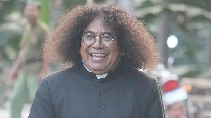 Romo Poya di Bintan Kepri Serukan Pesan Damai saat Hari Raya Waisak