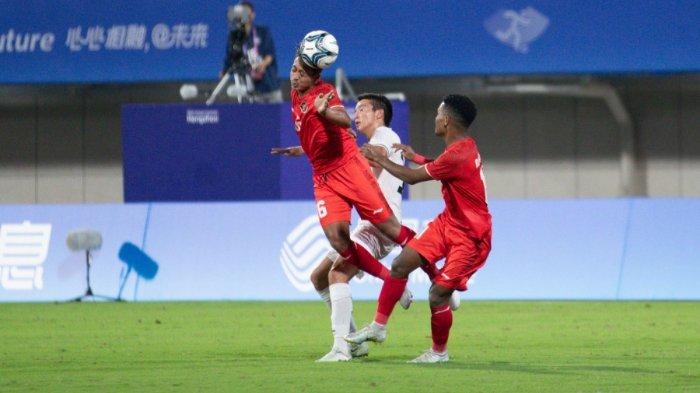 Timnas U24 Indonesia lolos ke babak 16 besar Asian Games 2023 sebagai peringkat tiga terbaik, usai kalah dari Korea Utara di laga pamungkas dengan skor 1-0.