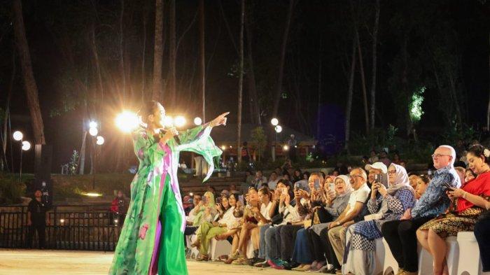 Penyanyi jazz legendaris Malaysia, Sheila Majid,