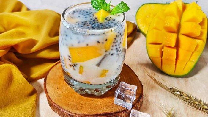 KULINER - Segarnya Es Laksamana Mengamuk, Minuman Khas Kepri Jadi Menu Buka Puasa Favorit. FOTO: ES LAKSAMANA MENGAMUK