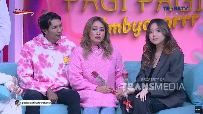 FOTO: Arya Khan, Pinkan, dan Michelle Ashley di acara Pagi Pagi Ambyar sebagaimana diunggah dalam YouTube TRANS TV Official, Selasa (6/2/2024).