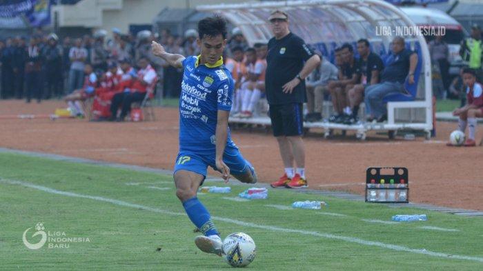 Bek Sayap Persib Bandung, Zalnando