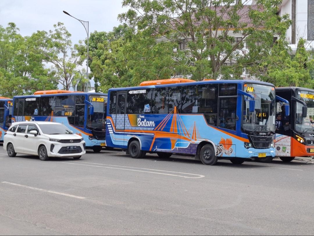 Potret Bus Trans Batam yang baru diluncurkan, Rabu (30/4/2025)
