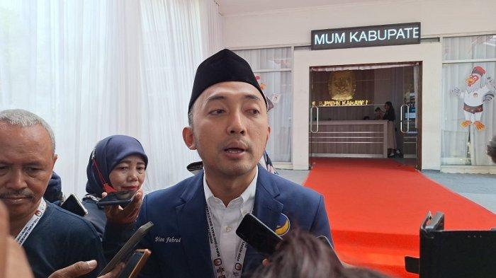 Ketua Tim Pemenangan Pasangan calon (Paslon) Bupati dan Wakil Bupati Karawang Aep Syaepuloh dan Maslani, Dian Fahrud Jaman kepada awak media di KPU Karawang pada Rabu (28/8/2024).