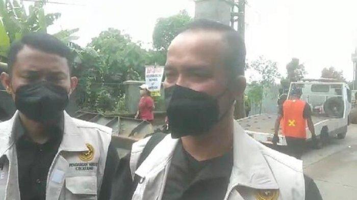 Humas PN Cikarang, Isnanda Nasution, menyampaikan keterangan terkait eksekusi rumah warga di Jalan Bumi Sani Desa Setiamekar, Kecamatan Tambun Selatan, Kabupaten Bekasi, Kamis (30/1/2025).