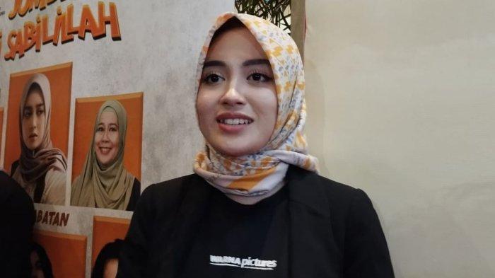 Nabilah Ratna Ayu bintang film 'Jomblo Fi Sabilillah' usain jumpa pers di XXI Epicentrum Kuningan Jakarta Selatan, Sabtu (2/9/2023).