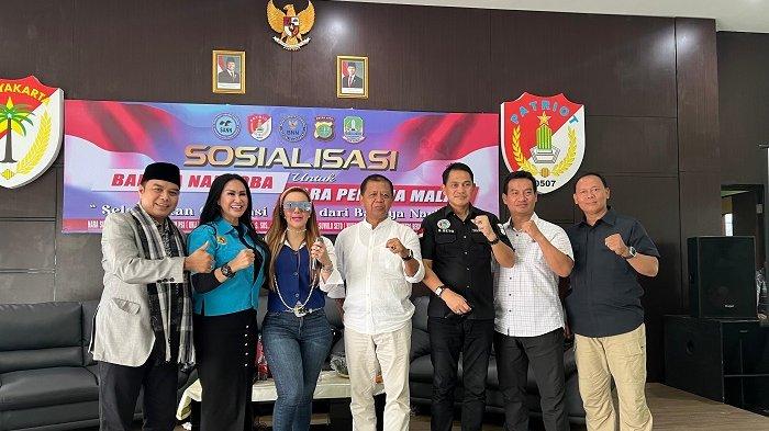 Sosialiasi bahaya narkoba terhadap pekerja malam yang diinisiasi oleh Komunitas Satgas Anti Narkoba Nasional (SANN) itu juga dihadiri pihak Badan Narkotika Nasional (BNN), Unit Narkoba Polres Metro Bekasi Kota, akademisi, hingga pemuka agama dari Kemenag Kabupaten Bekasi.