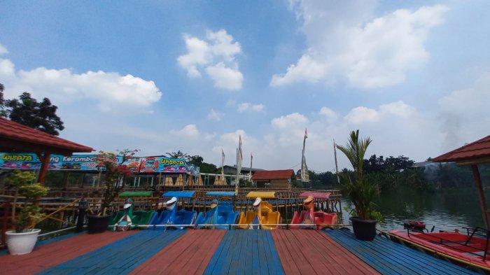 Suasana Saung Keramba Preto bisa dijadikan pilihan berlibur bersama orang terdekat berlokasi di Bojong Menteng, Rawalumbu, Kota Bekasi.