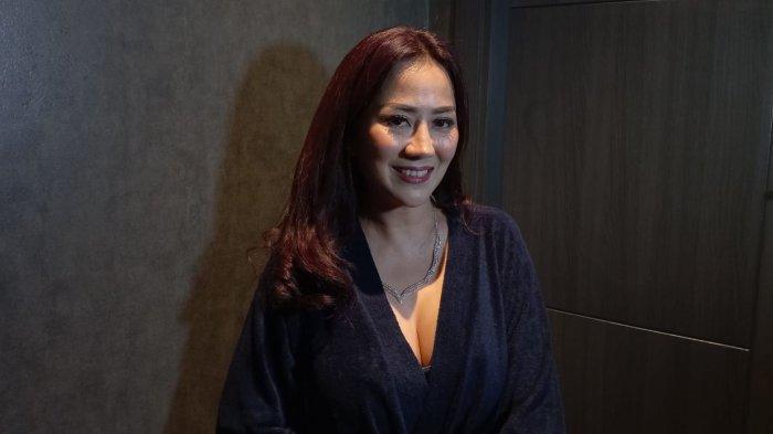 Akhirnya, Tante Ernie 'Si Pemersatu Bangsa' Memilih Jadi Seorang ...
