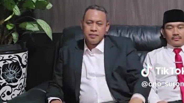 KUMPUL DI JAWA BARAT --- Para kepala daerah dari PDI Perjuangan (PDIP) di wilayah Jawa Barat berkumpul bersama dengan Ketua DPD PDIP Jawa Barat, Ono Surono.  Video kebersamaan para kepala daerah dari PDIP di wilayah Jawa Barat tersebut itu diunggah dalam akun Tiktko Ono Surono.