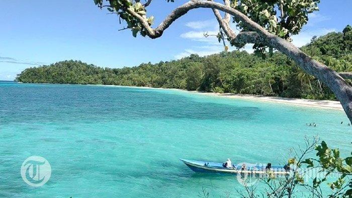 Destinasi Wisata Alam, Pesona Bawah Laut Ini Memang Menggoda, Pilihan