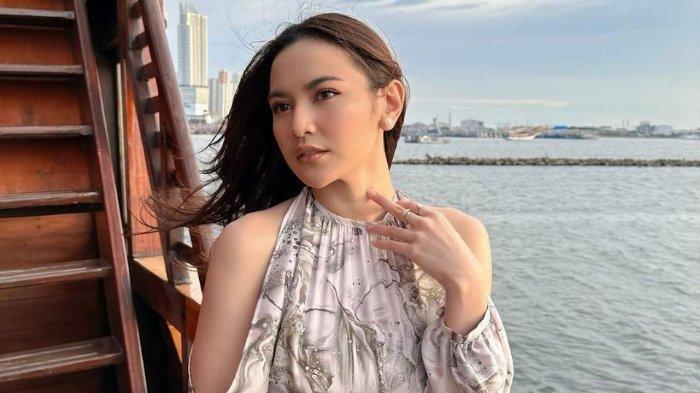 Mahalini kembali teringat mendiang Mama ketika tampil lagi di panggung Indonesian Idol.