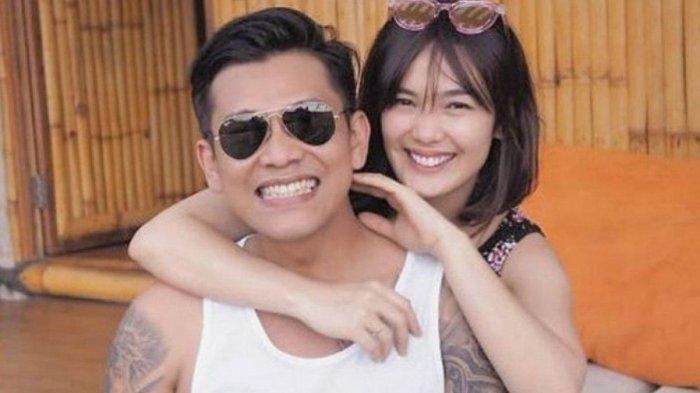 Boris Bokir dan Irma Purba