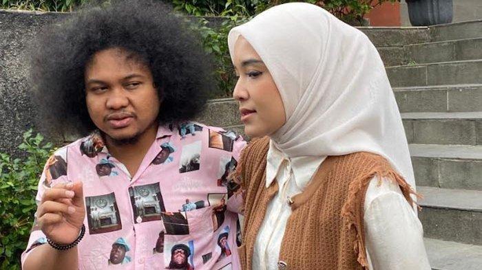 Babe Cabita dan istrinya, Zulfati Indraloka saat ditemui di kawasan Mampang, Jakarta Selatan, Senin (4/9/2023).