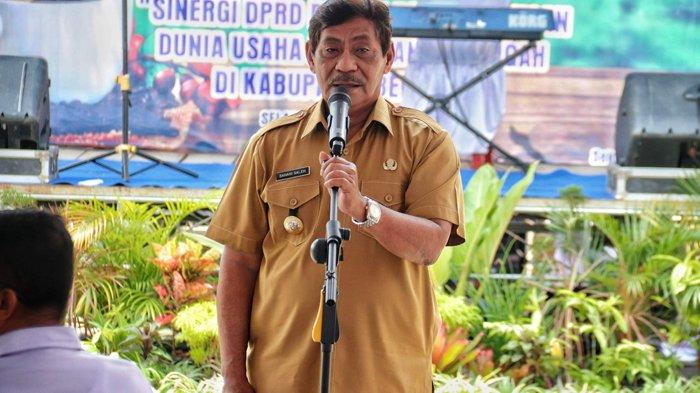 Bupati Belitung, Sahani Saleh