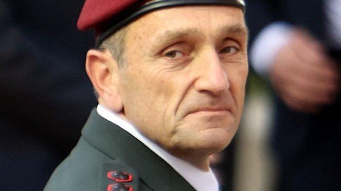 Panglima militer Israel yang baru, Herzi Halevi, menghadiri upacara pengawal kehormatan di Kementerian Pertahanan Israel di kota Mediterania Tel Aviv, pada 16 Januari 2023.--- Jenderal Halevi mengakui gagal mendeteksi serangan Hamas dan melindungi warganya pada Sabtu (7/10/2023).