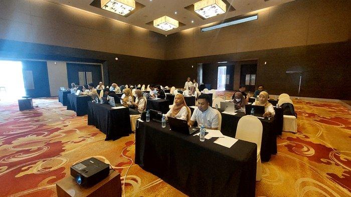 Kegiatan Quick Count Pilpres dan Pileg 2024 Daerah Pemilihan Provinsi Kepulauan Bangka Belitung di Soll Marina Hotel Conference Centre Bangka