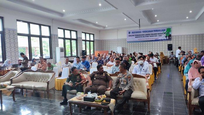 Musrenbang RPJPD 2025-2045 Kabupaten Belitung di Ruang Pertemuan Bappeda Belitung, Kamis (25/4/2024).
