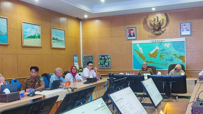 Sarasehan pemulihan industri pariwisata Belitung yang berlangsung di Ruang Rapat Bupati Belitung, Senin (24/6/2024).