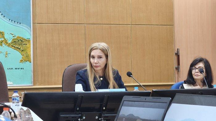 KERJA SAMA - Dubes Bulgaria untuk Indonesia, Tanya Dimitrova dan mantan Wakil Perdana Menteri Bulgaria Meglena Kuneva, saat berkunjung ke Belitung, Senin (2/6/2025). Kunjungan ini dalam rangka  mempererat hubungan kerja sama, khususnya di bidang pendidikan dan pariwisata.