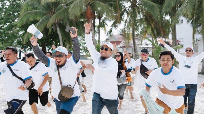 Keseruan kegiatan media gathering PLN UIW Babel tahun 2024 dengan tema Sinergi PLN dan Jurnalis dalam Edukasi Energi  dengan menyampaikan Informasi yang Mencerahkan, Inovasi yang Solutif, Bersama Menebarkan Inspirasi Positif