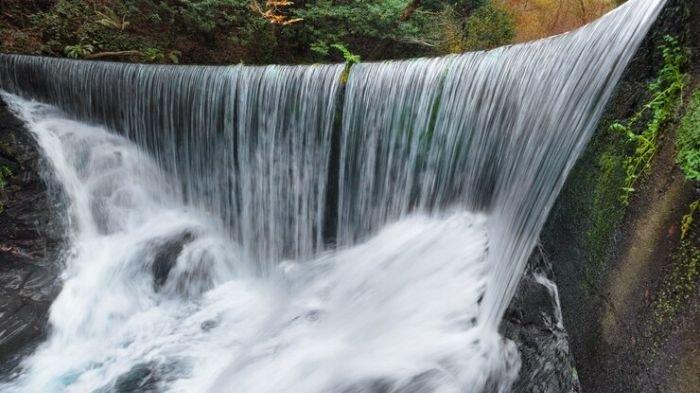 mimpi tentang air yang mengalir di malam hari