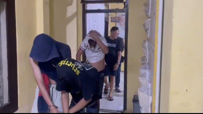 4 Pelaku Tindak Pidana Pengeroyokan dan Perampasan diamankan Polsek Ratu Agung Jumat (10/1/2025).