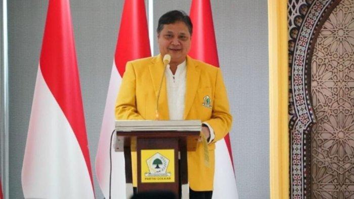 Airlangga Hartarto menyatakan mengundurkan diri dan melepaskan jabatan Ketua Umum DPP Partai Golkar pada Minggu (11/8/2024).
