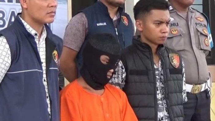 Fiki Harman Malawa (20) sempat dijadikan tersangka oleh Polres (Tanjung Jabung) Tanjab Barat, Jambi usai membunuh begal bernama Muhammad Edo (19), Selasa (30/4/2024).