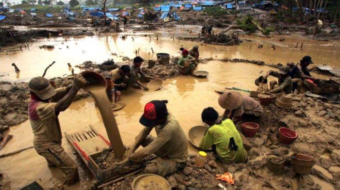 Ilustrasi tambang emas ilegal di Kabupaten Bone Bolango, Gorontalo.