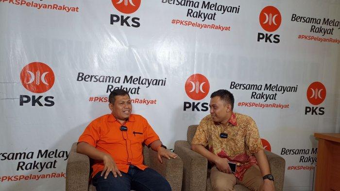 Ketua DPW PKS Provinsi Bengkulu, Sujono saat diwawancara TribunBengkulu.com