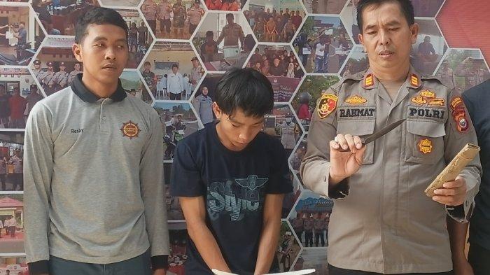 Pelaku berinisial SA (19) warga Pagar Dewa Kota Bengkulu yang bunuh pacar sendiri.