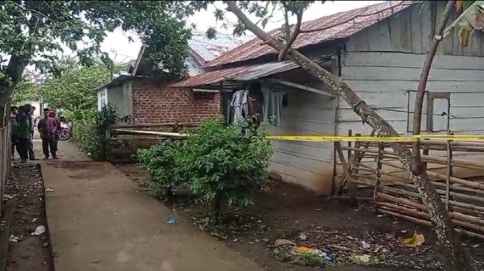 Foto Penampakan Rumah Suami Bacok Istri di Lubuklinggau Sumsel, Ramai Jadi Tontonan Warga